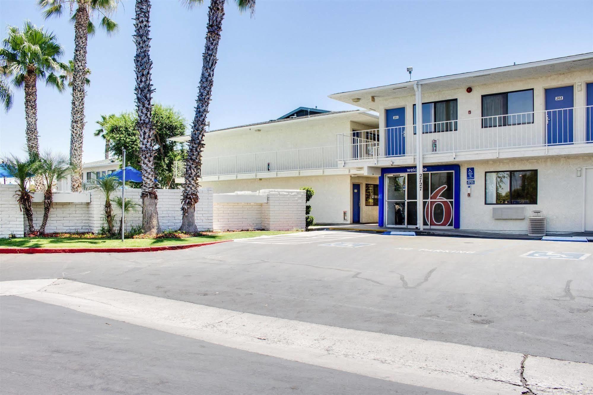 Motel 6-Bakersfield, Ca - South Exterior photo