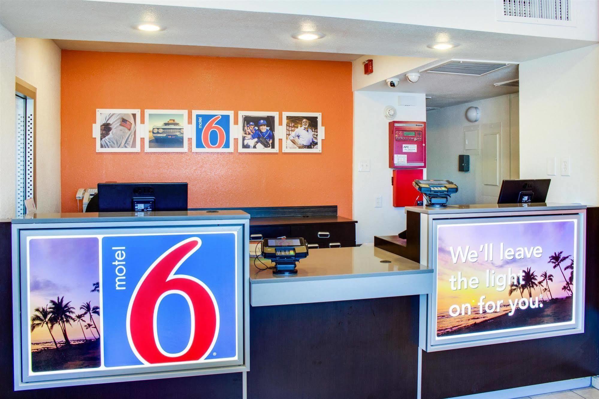Motel 6-Bakersfield, Ca - South Exterior photo